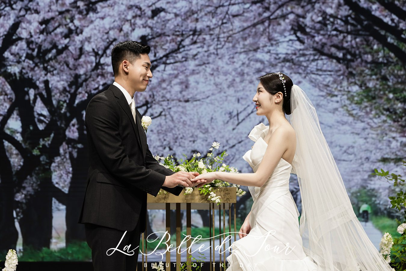 라벨드쥬 크레스트72 본식스냅 — 커플 컷
