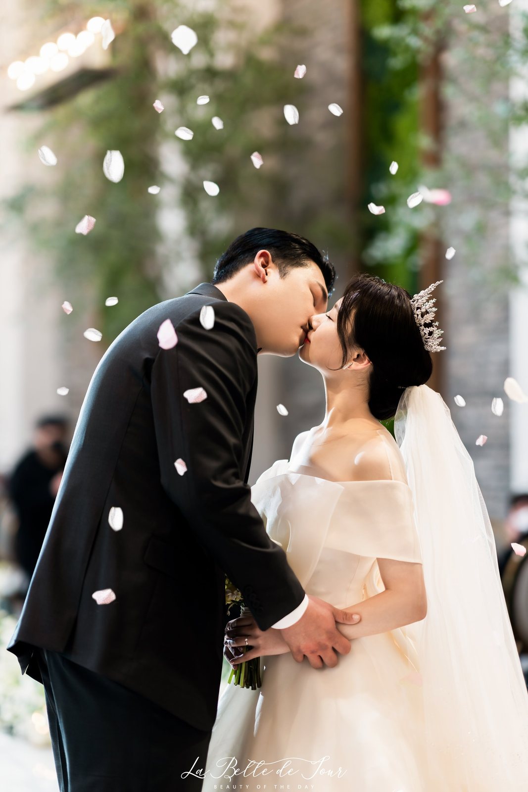 라벨드쥬 춘천 미래컨벤션 포레스트홀 본식스냅 — 피날레