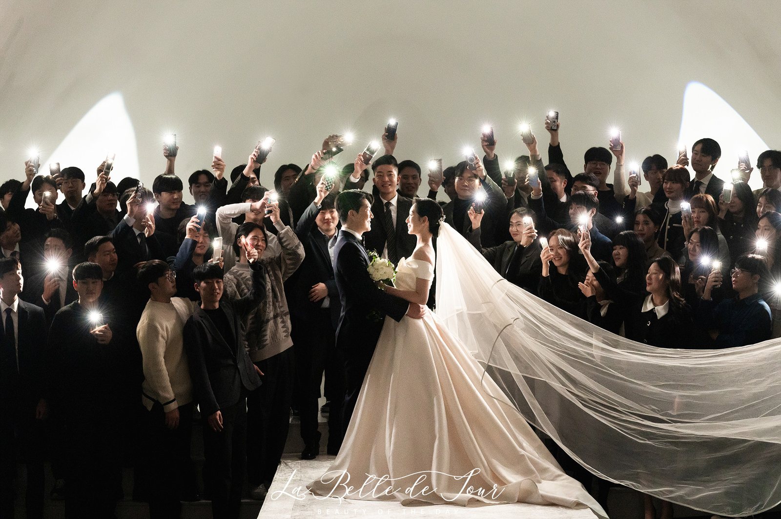 라벨드쥬 그랜드힐컨벤션 그랜드볼룸 본식스냅 — 커플