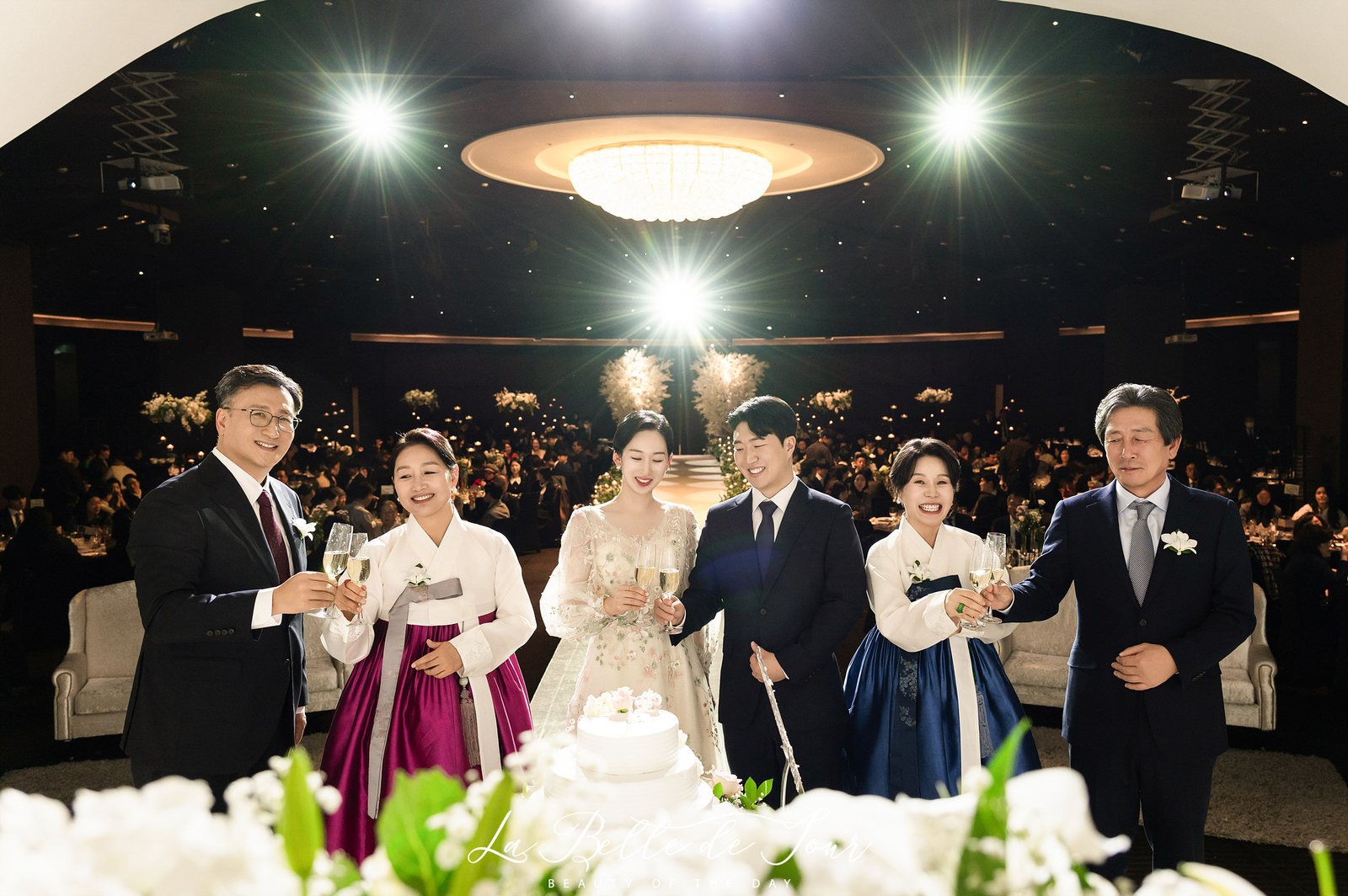 라벨드쥬 그랜드힐컨벤션 그랜드볼룸 본식스냅 — 커플