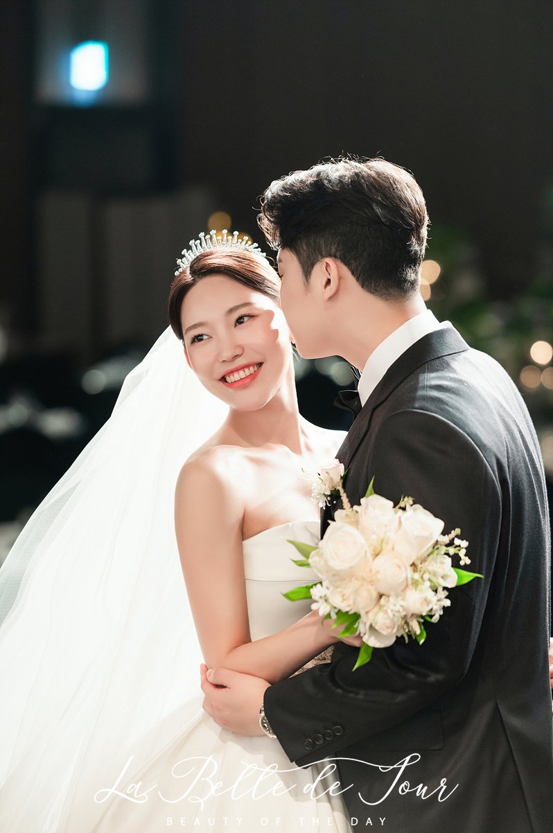 라벨드쥬 롯데호텔월드 크리스탈볼룸 본식스냅 — 커플