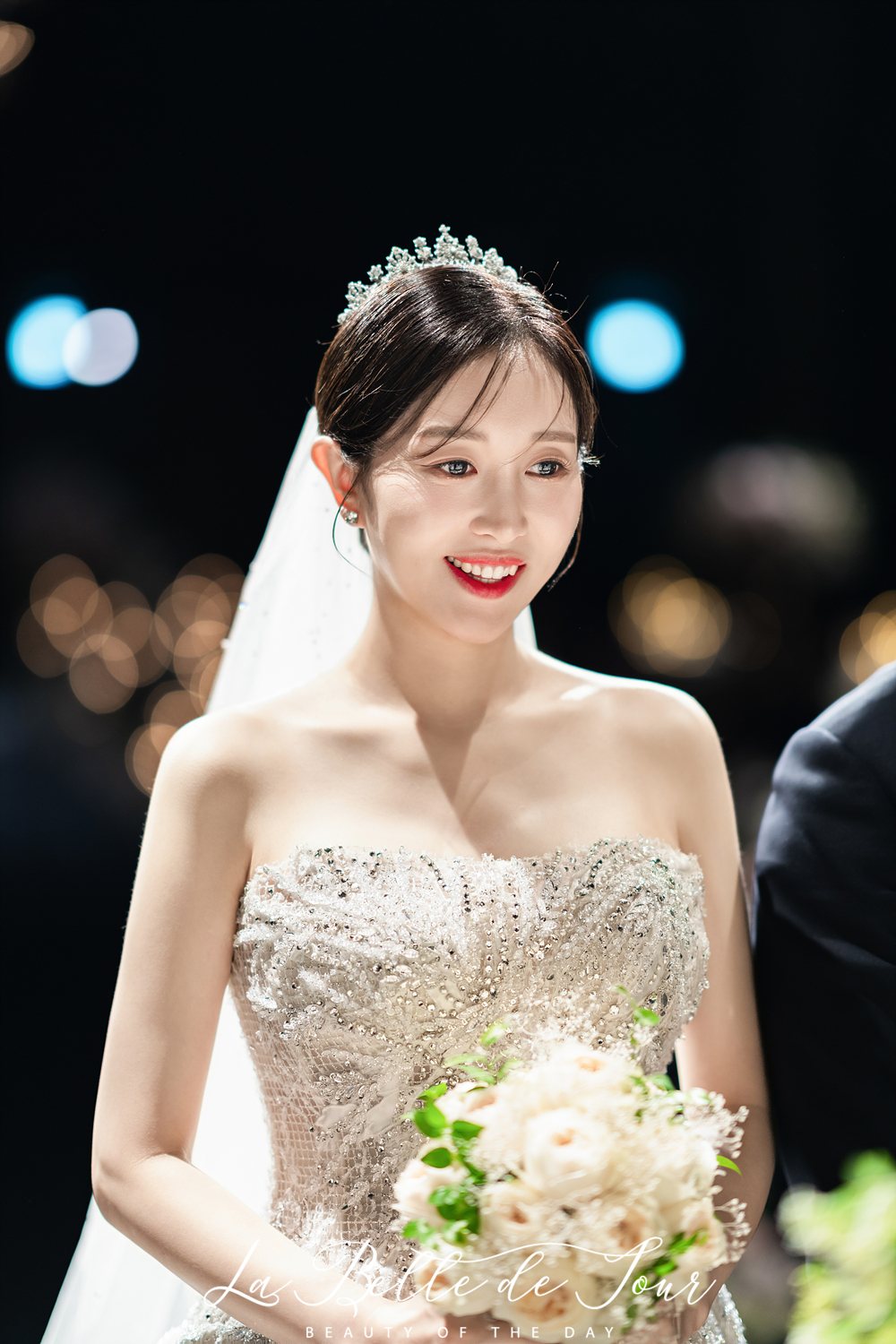 라벨드쥬 더링크호텔 링크홀 본식스냅 — 신랑신부 가까이