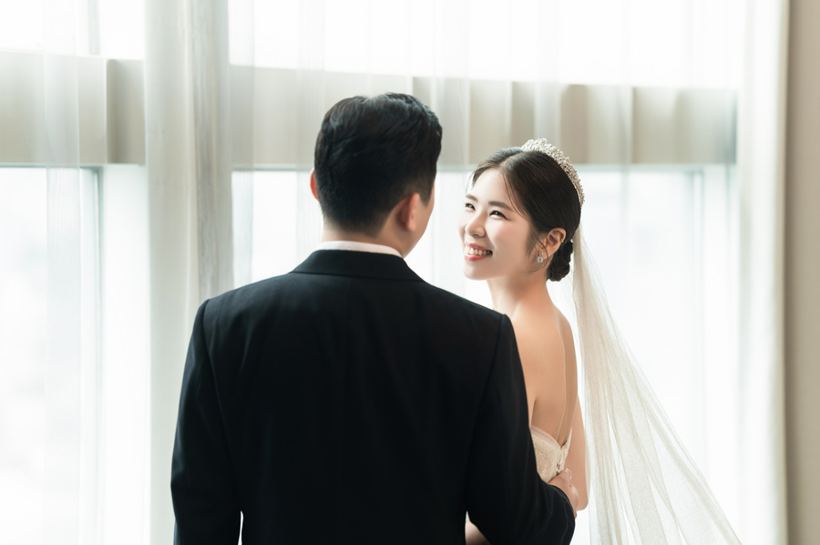 신랑신부 인사